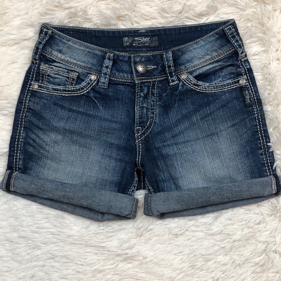 Silver Jeans Pants - Silver Suki Surplus Short